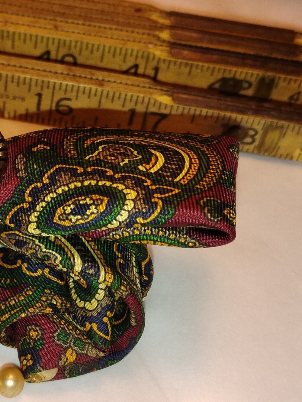 One Of A Kind Woman's Necktie. Vintage Accessories. Hand Designed. - Picture 9 of 11